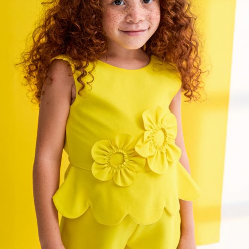 Φόρμα κοντή κρεπ λουλούδια 3d Λεμόνι